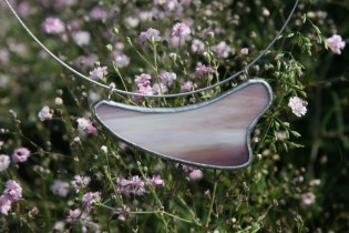 Náhrdelník šeříkový - Lesní sklo