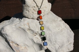 Šperk pro dobrou náladu barevný - Lesní sklo