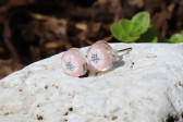 Náušnice - růžová kytička - Lesní sklo