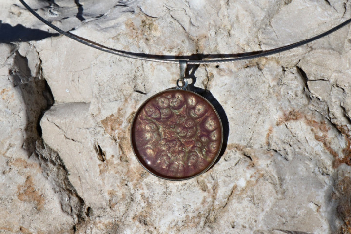 Fialový náhrdelník - Lesní sklo